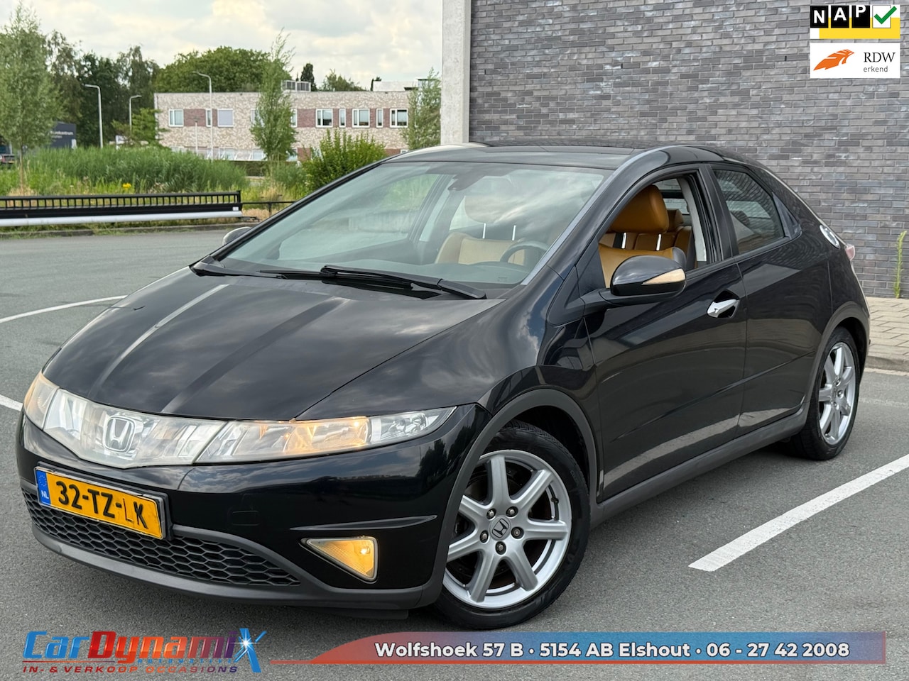 Honda Civic - 1.8 Sport | Leder | Recent Onderhoud | Sportief | 3e Eigenaar | APK 2027 - AutoWereld.nl