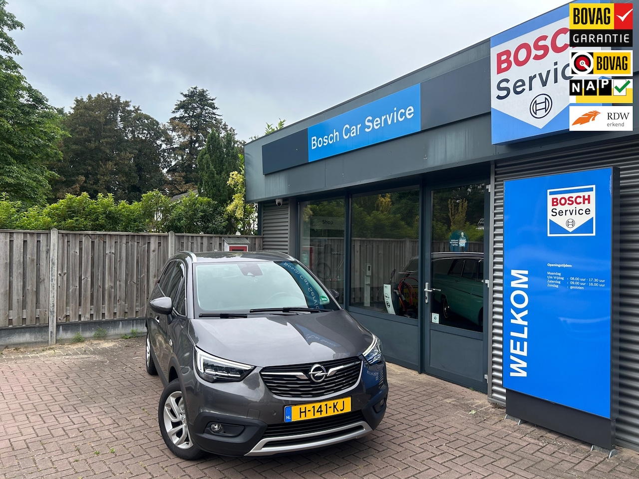 Opel Crossland X - INNOVATION 1.2T (110PK) Airco ECC, LM Velgen, DashCam - AutoWereld.nl
