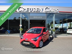 Toyota Aygo - 1.0 VVT-i x-play/Carplay navi/tel/Cam/Ac/
