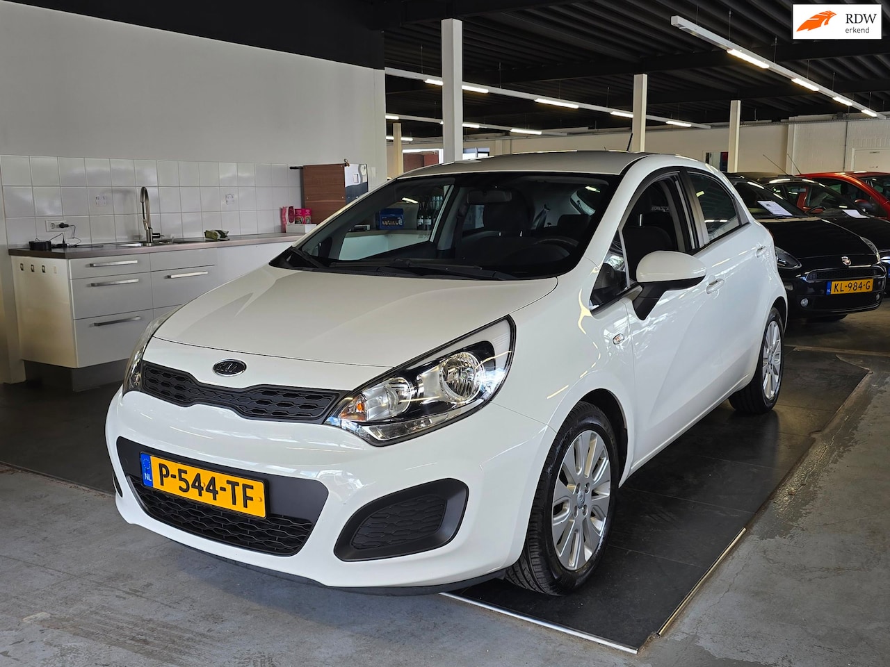 Kia Rio - 1.4 CVVT Comfort Pack/AIRCO/5-DEURS/NETTE AUTO/ - AutoWereld.nl
