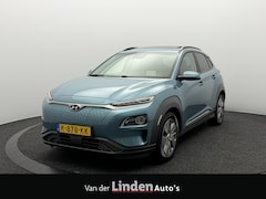 Hyundai Kona Electric - EV Limited 64 kWh 3- Fase SOH 95, 6% | Warmtepomp | Elektrisch Schuif/Kanteldak | Camera |