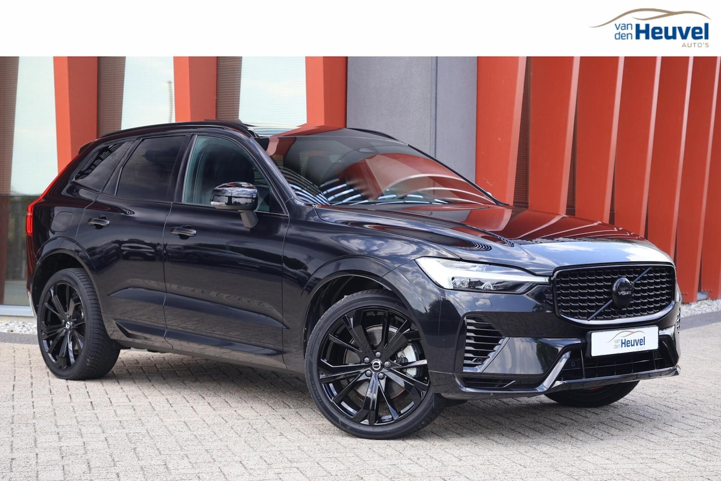 Volvo XC60 - T6 Recharge AWD Black Edition - AutoWereld.nl