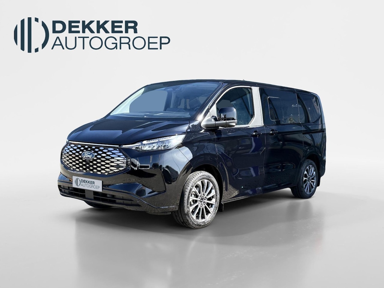 Ford E-Tourneo Custom - 340 L1H1 Titanium X 65 kWh | 8 persoons | PANORAMADAK | LUXURY PACK - AutoWereld.nl