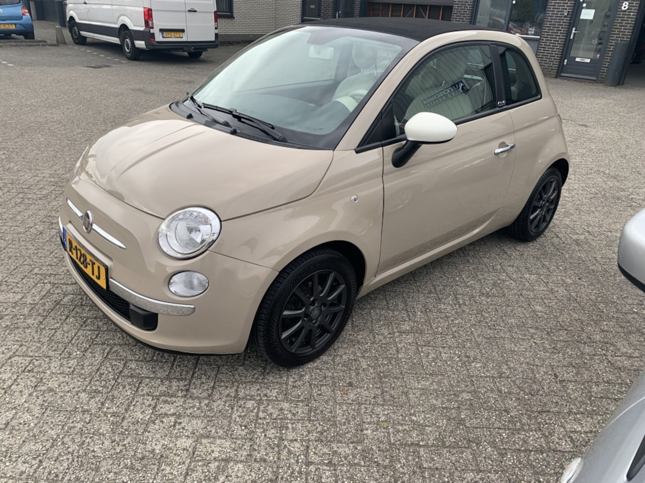 Fiat 500 C - 1.2 Lounge CABRIO 1STE EIGENAAR - AutoWereld.nl