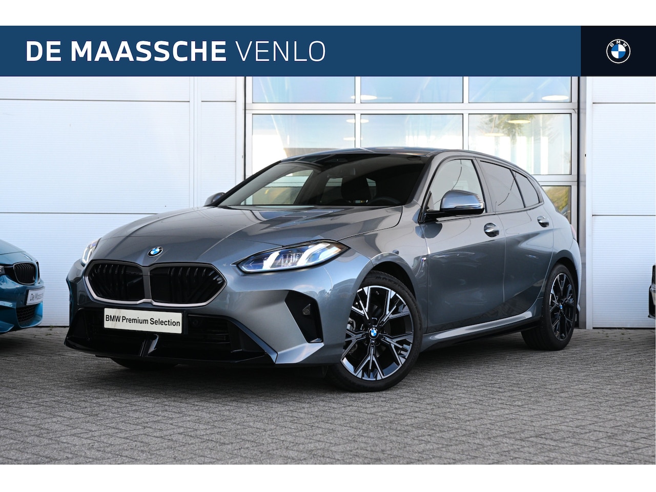 BMW 1-serie - 120 M Sport Automaat / Sportstoelen / M Adaptief onderstel / Achteruitrijcamera / Getint g - AutoWereld.nl