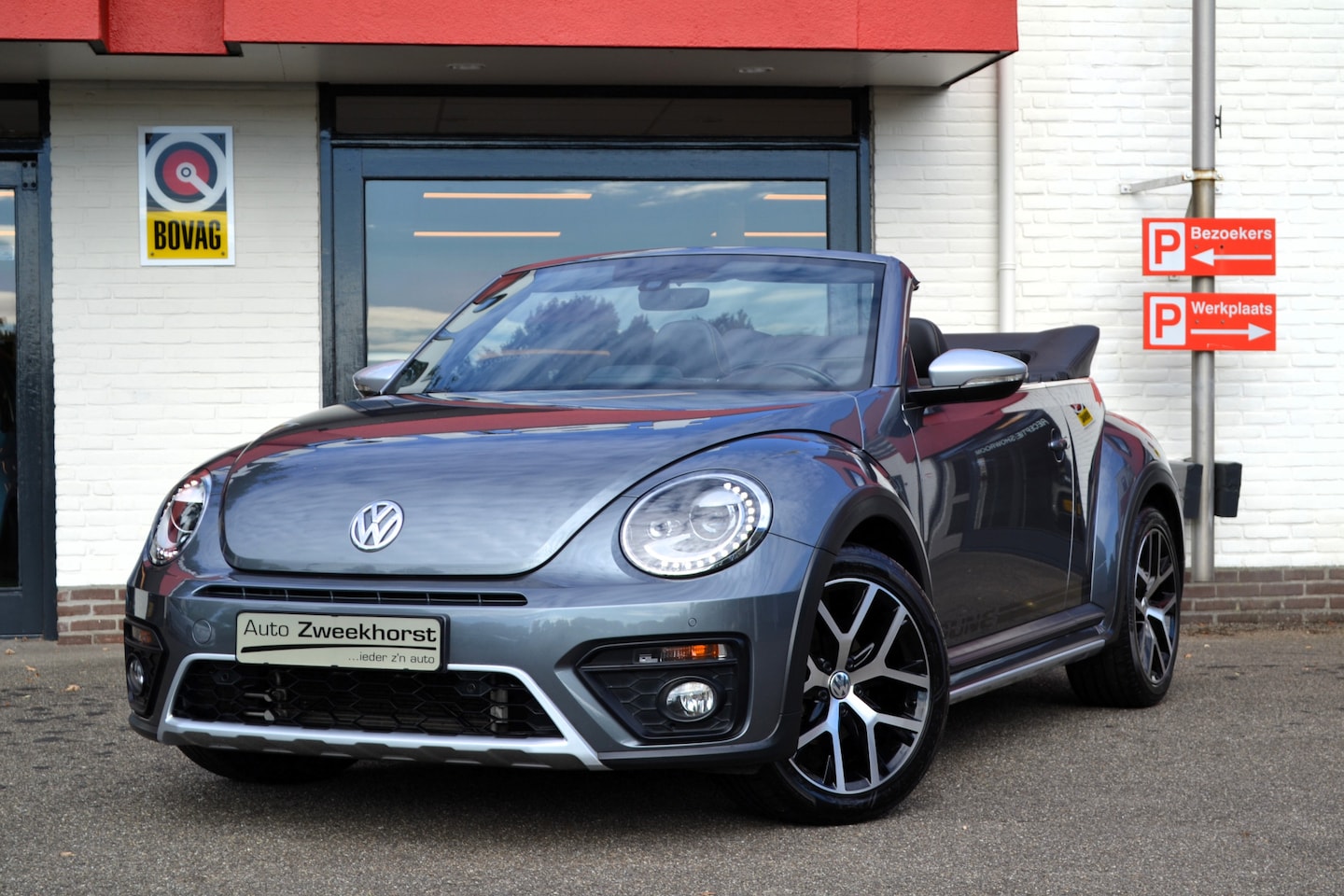 Volkswagen Beetle Cabriolet - 1.4 TSI Dune 1.4 TSI Dune, 150 Pk, Nieuwstaat, 41.000 km, 1e eigenaar ! Unieke auto, Collectors item - AutoWereld.nl