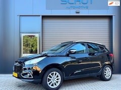 Hyundai ix35 - 2.0i i-Catcher AUTOMAAT | LEER | 2 X PANO | STOELVERWARMING | NAVI | TREKHAAK | VOL OPTIES
