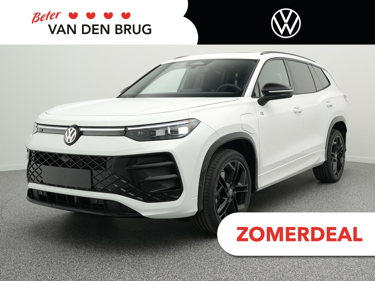Volkswagen Tayron - R-Line Edition 1.5 eHybrid 204 PK | Trekhaak | 360 Camera | Panorama | Head Up | Black Sty - AutoWereld.nl