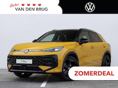 Volkswagen T-Roc - R-Line First Edition 1.5 eTSI 110 kW / 150 PK SUV | Panoramadak | Trekhaak | Matrix | Harm