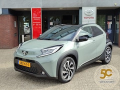 Toyota Aygo X - PULSE BI-TONE LED APPLE/ANDROID CLIMA CAMERA 17'' LM-VELGEN PRIVACY GLASS AD-CRUISE NL-AUT