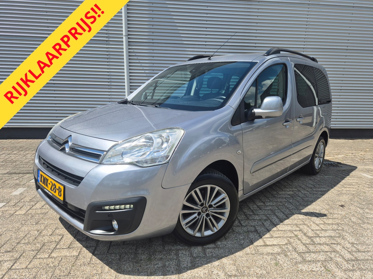 Citroën Berlingo - 1.2 PureTech XTR. airco,cruisecontrol,achteruitrijcamera, - AutoWereld.nl