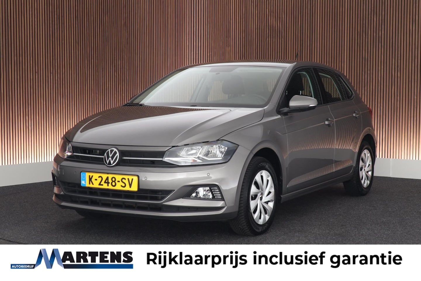 Volkswagen Polo - 1.0 TSI 95pk Comfortline Parkeersensoren Navigatie ACC - AutoWereld.nl