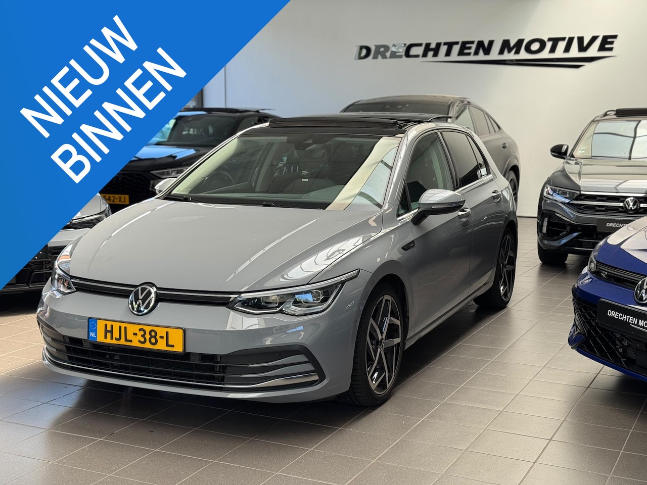 Volkswagen Golf - 1.5 eTSI Style / Pano / Camera / - AutoWereld.nl
