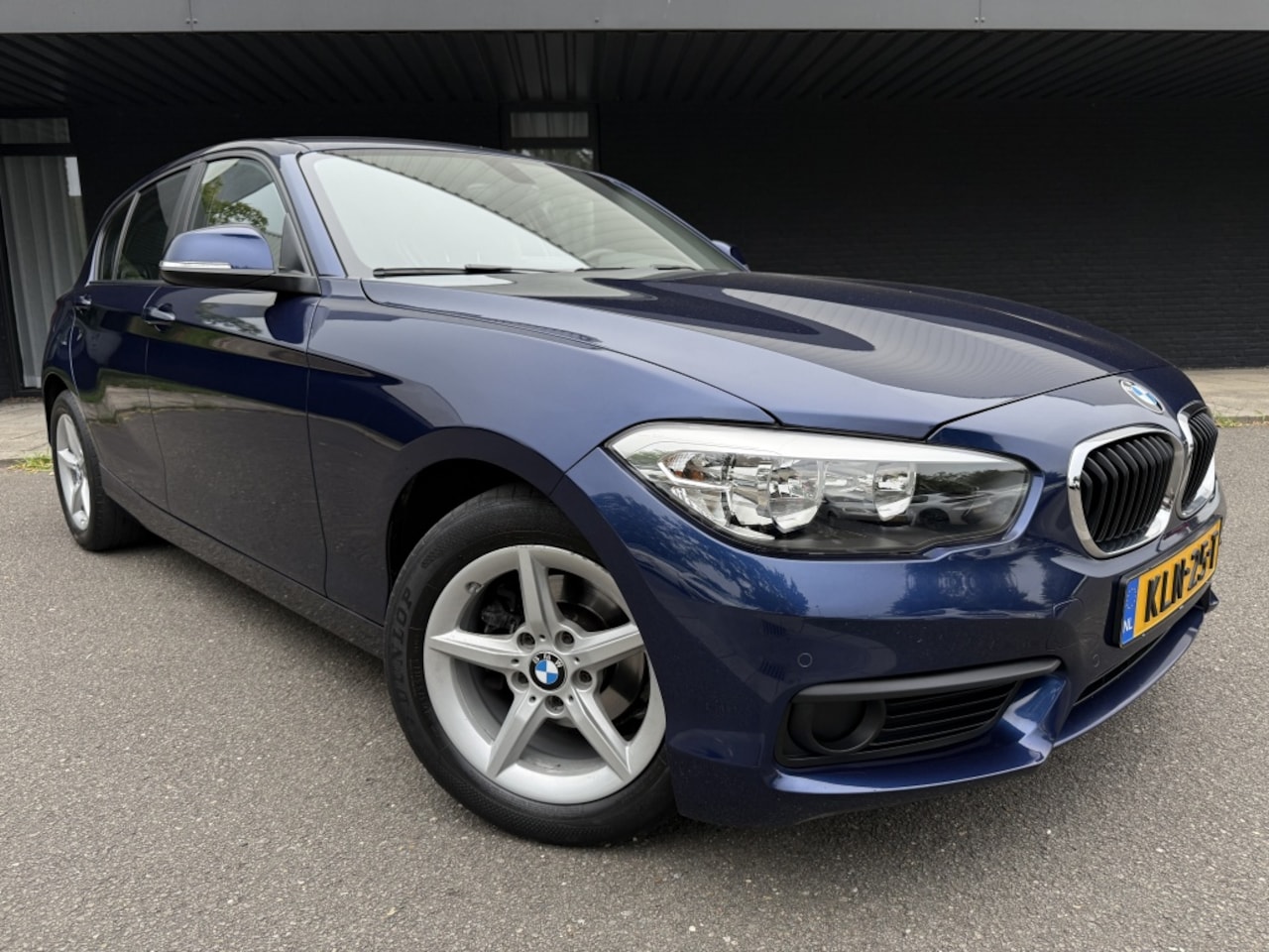 BMW 1-serie - 116i High Exec - AutoWereld.nl