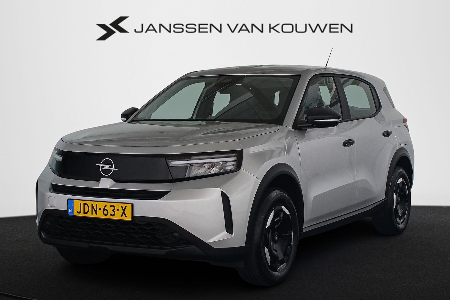 Opel Frontera - Electric Edition 44 kWh Achteruitrijcamera Apple CarPlay - AutoWereld.nl