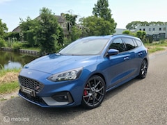 Ford Focus Wagon - 2.3 EcoBoost ST-3 / B&O / Carplay / Camera