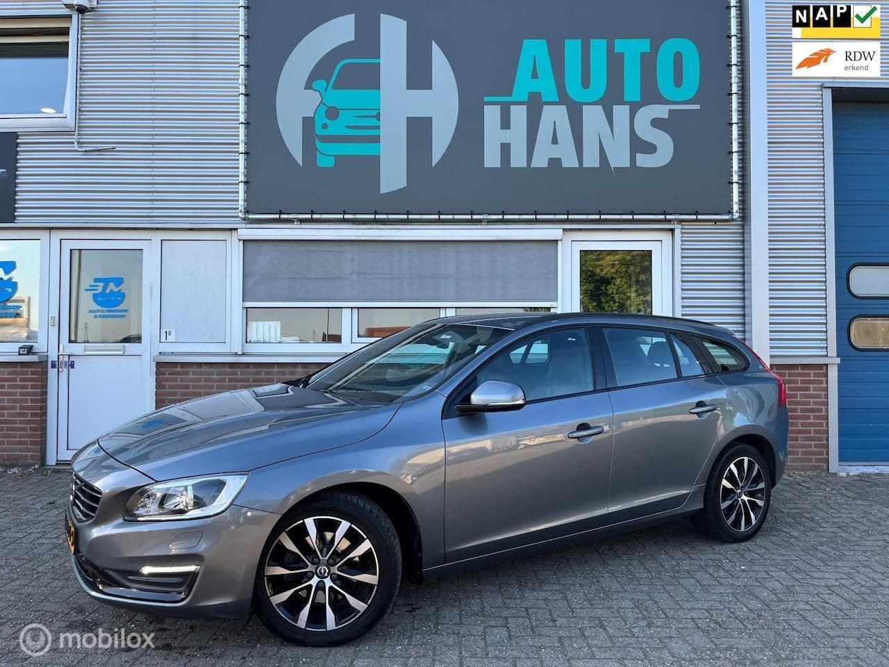 Volvo V60 - 1.5 T3 Polar+ Dynamic | orig. NL | leder | trekhaak - AutoWereld.nl