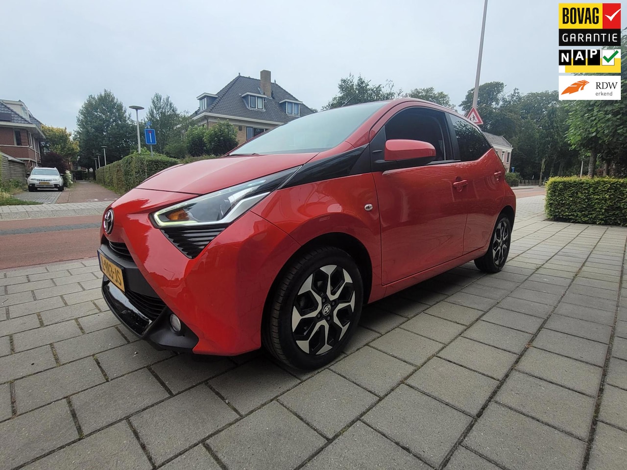 Toyota Aygo - 1.0 VVT-i x-joy 1.0 VVT-i x-joy - AutoWereld.nl