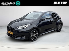 Toyota Yaris - 1.5 Hybrid 130 Executive *STOEL- EN STUURVERWARMING/ PARKEERSENSOREN/ DODEHOEK DETECTIE