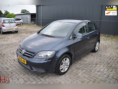 Volkswagen Golf Plus - 1.6 FSI Optive 3 *AIRCO
