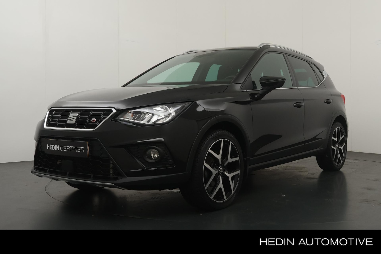 SEAT Arona - 1.0 115pk TSI Xcellence Business Intense Automaat | Stoelverwarming | Parkeer Camera | All - AutoWereld.nl