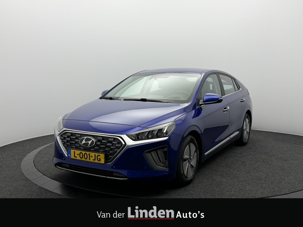 Hyundai IONIQ - 1.6 GDi Premium | Leer | Stoel/Stuurverwarming | Camera | Carplay&Android | Full-Led - AutoWereld.nl