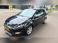 Volkswagen Polo - 1.2 TSI BlueMotion Comfortline 2013 MATCH