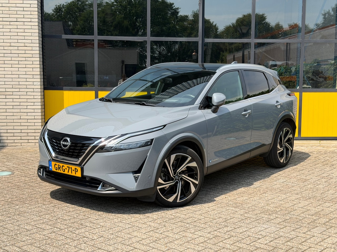 Nissan Qashqai - 1.5 e-Power Tekna Plus 1.5 e-Power Tekna Plus, Trekhaak, vol leer, adaptieve cruise & pano dak - AutoWereld.nl