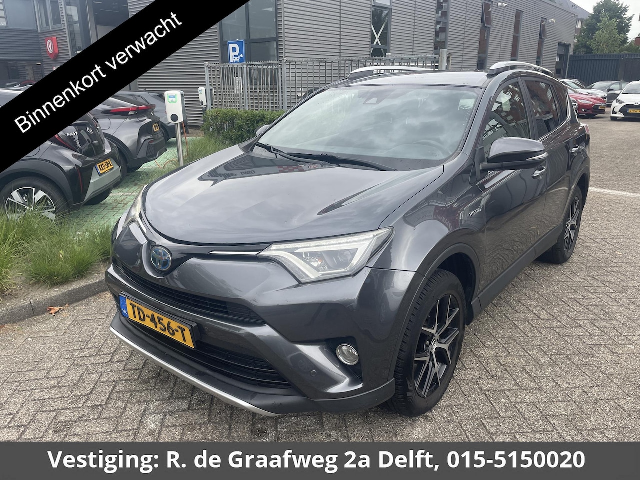 Toyota RAV4 - 2.5 Hybrid Executive Business | trekhaak | Stoelverwarming | - AutoWereld.nl