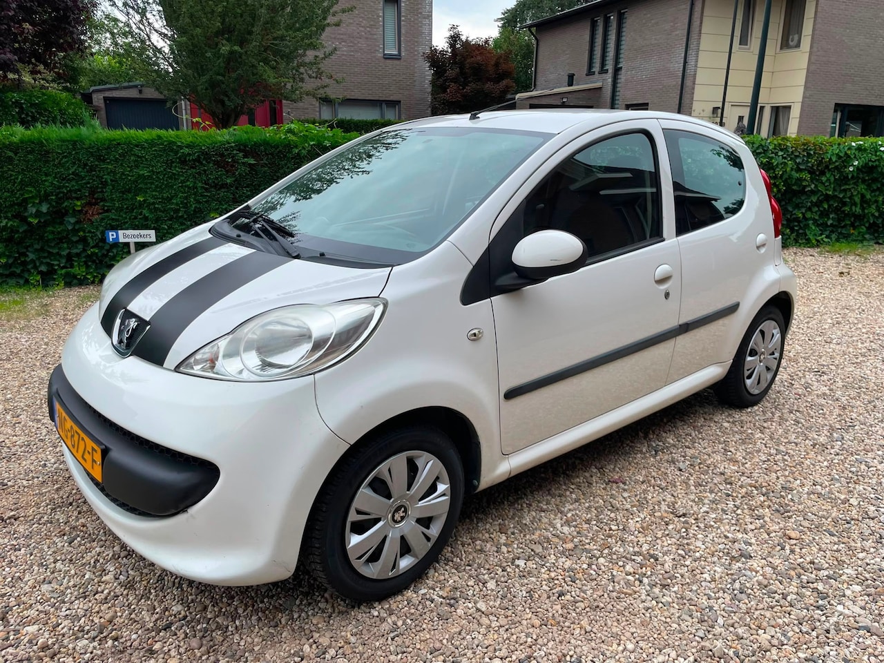 Peugeot 107 - 1.0-12V XR 1.0-12V XR - AutoWereld.nl