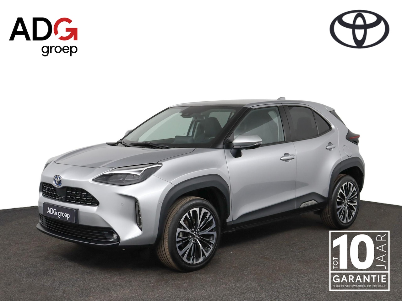 Toyota Yaris Cross - 1.5 Hybrid Executive | 360 graden camera | Panoramadak | Stoelverwarming | - AutoWereld.nl