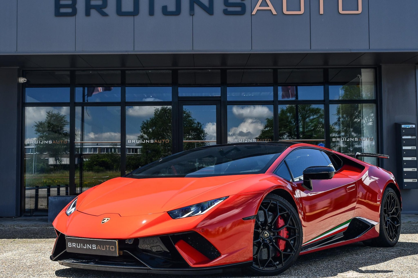 Lamborghini Huracán - 5.2 V10 Performante |Garantie|PPF| - AutoWereld.nl