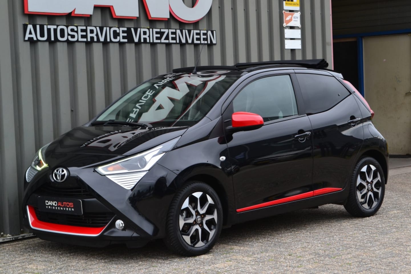 Toyota Aygo - 1.0 VVT-i X-First Camera/Cabrio/Airco/Cruise Control - AutoWereld.nl