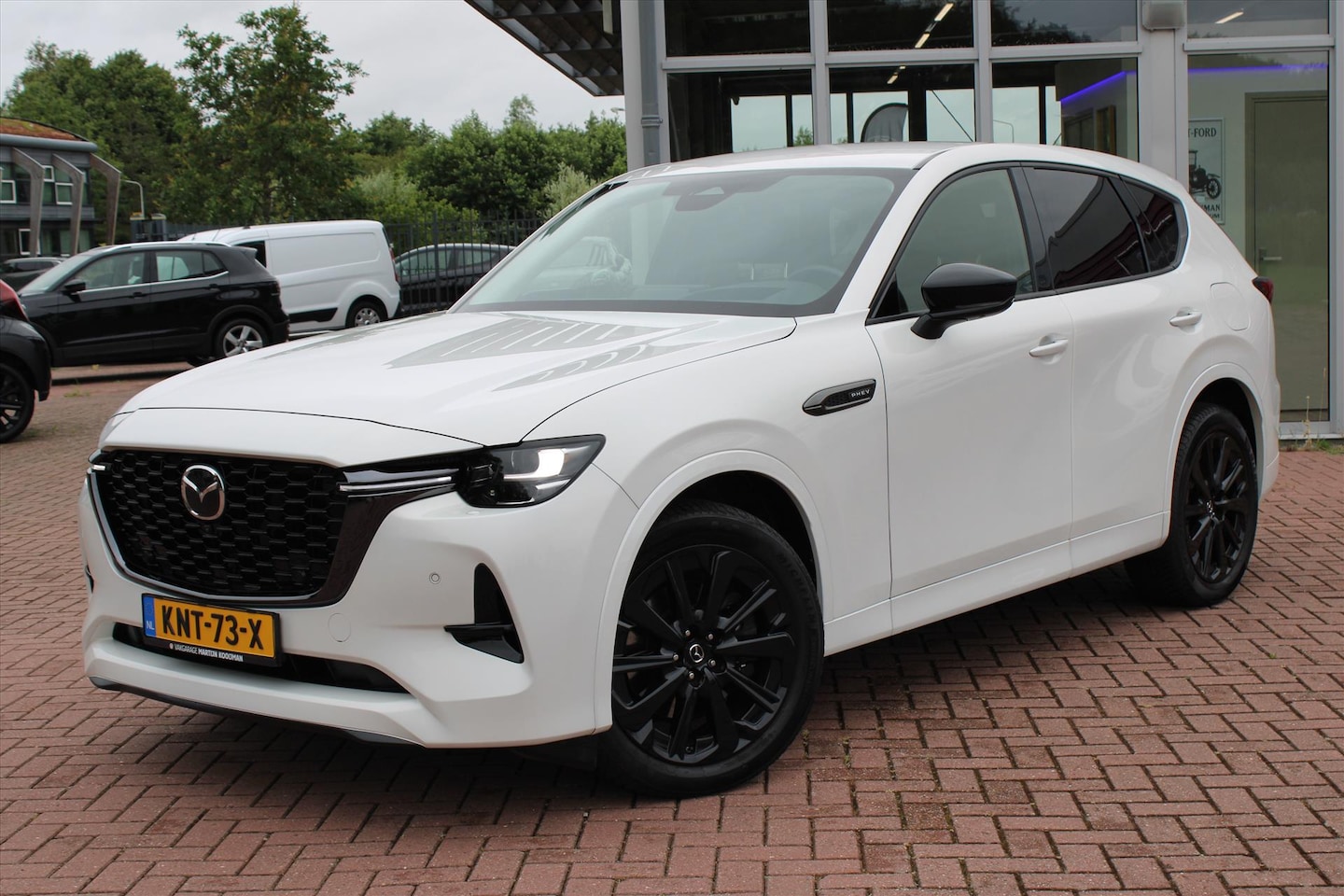 Mazda CX-60 - 2.5 E-Skyactiv PHEV 327pk Aut Homura - AutoWereld.nl