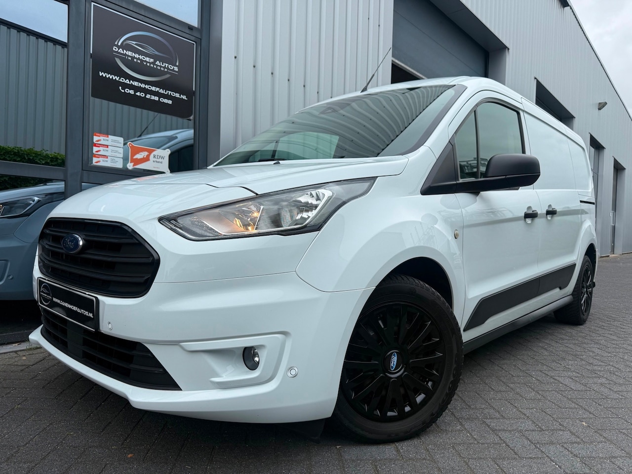 Ford Transit Connect - 1.0 benzine L2 2 x schuif all-in prijs - AutoWereld.nl