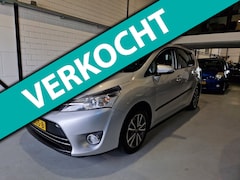 Toyota Verso - 1.8 VVT-i Automaat Pano Trekhaak Navi