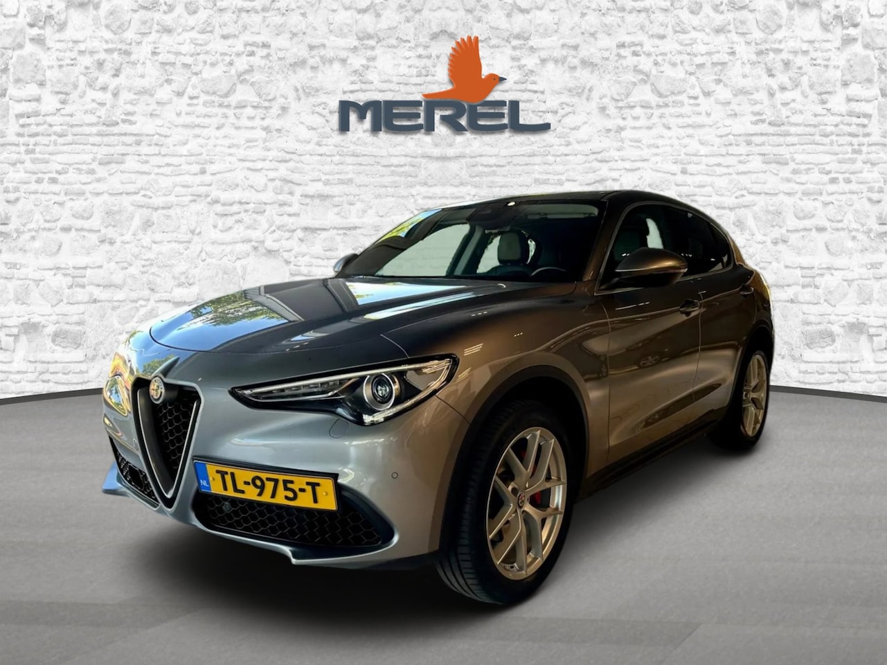 Alfa Romeo Stelvio - 2.0 T AWD First Edition | 280 PK | PANO | 20 inch - AutoWereld.nl