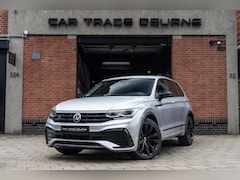 Volkswagen Tiguan - 1.5 TSI R-Line Pano / Trekhaak / Camera