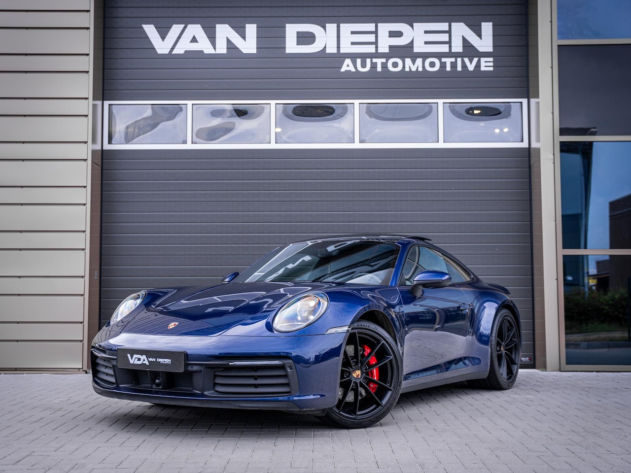 Porsche 911 - 992 3.0 Carrera S - Sport Chrono l NAP l BTW l Panorama - AutoWereld.nl