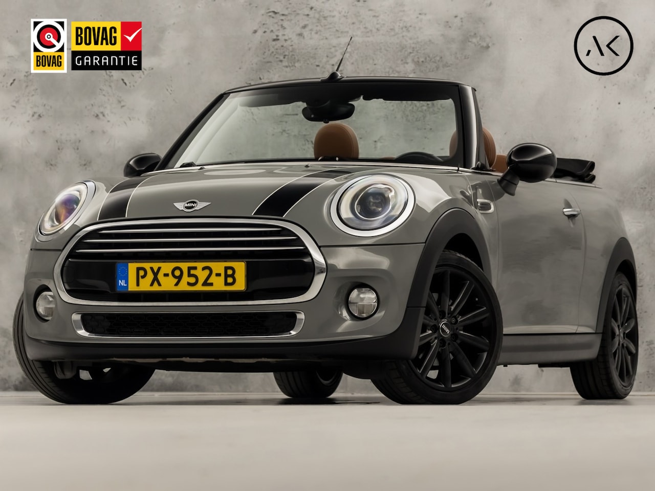 MINI Cabrio - 1.5 Cooper Chili Sport (GROOT NAVI, DEALER ONDERHOUDEN, DIAMOND STITCHING, LEDER, STOELVER - AutoWereld.nl