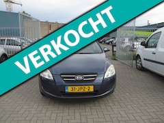Kia Cee'd Sporty Wagon - 1.4 CVVT X-tra