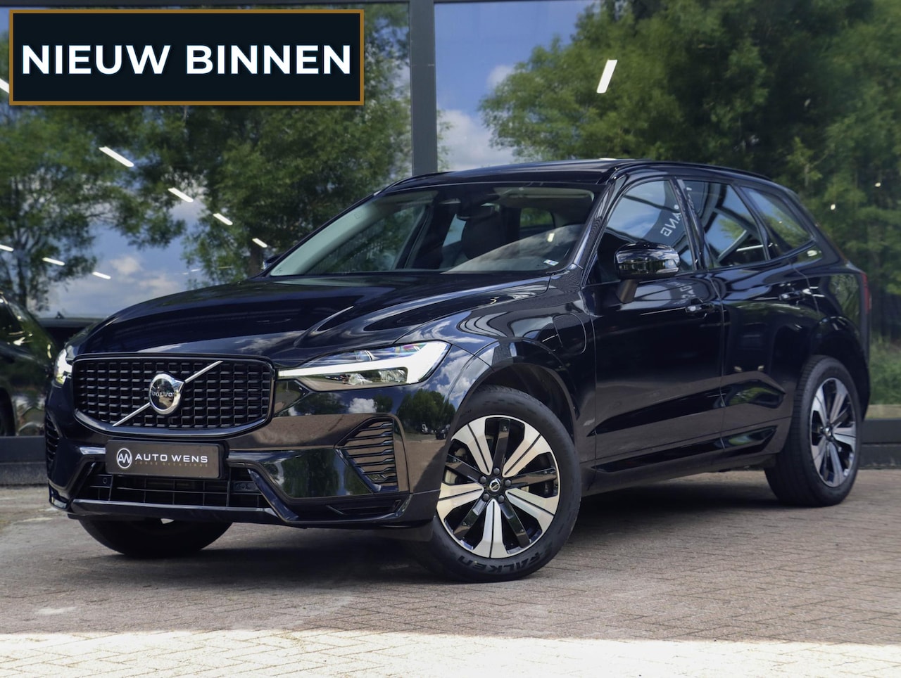 Volvo XC60 - T6 AWD Plus Dark Panoramadak Leder Memory Keyless Google Navigatie - AutoWereld.nl