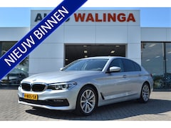 BMW 5-serie - 520i Sportline | Achteruitrij Camera | Stoelverwarming | Grootlicht-assistent | Ambience-v