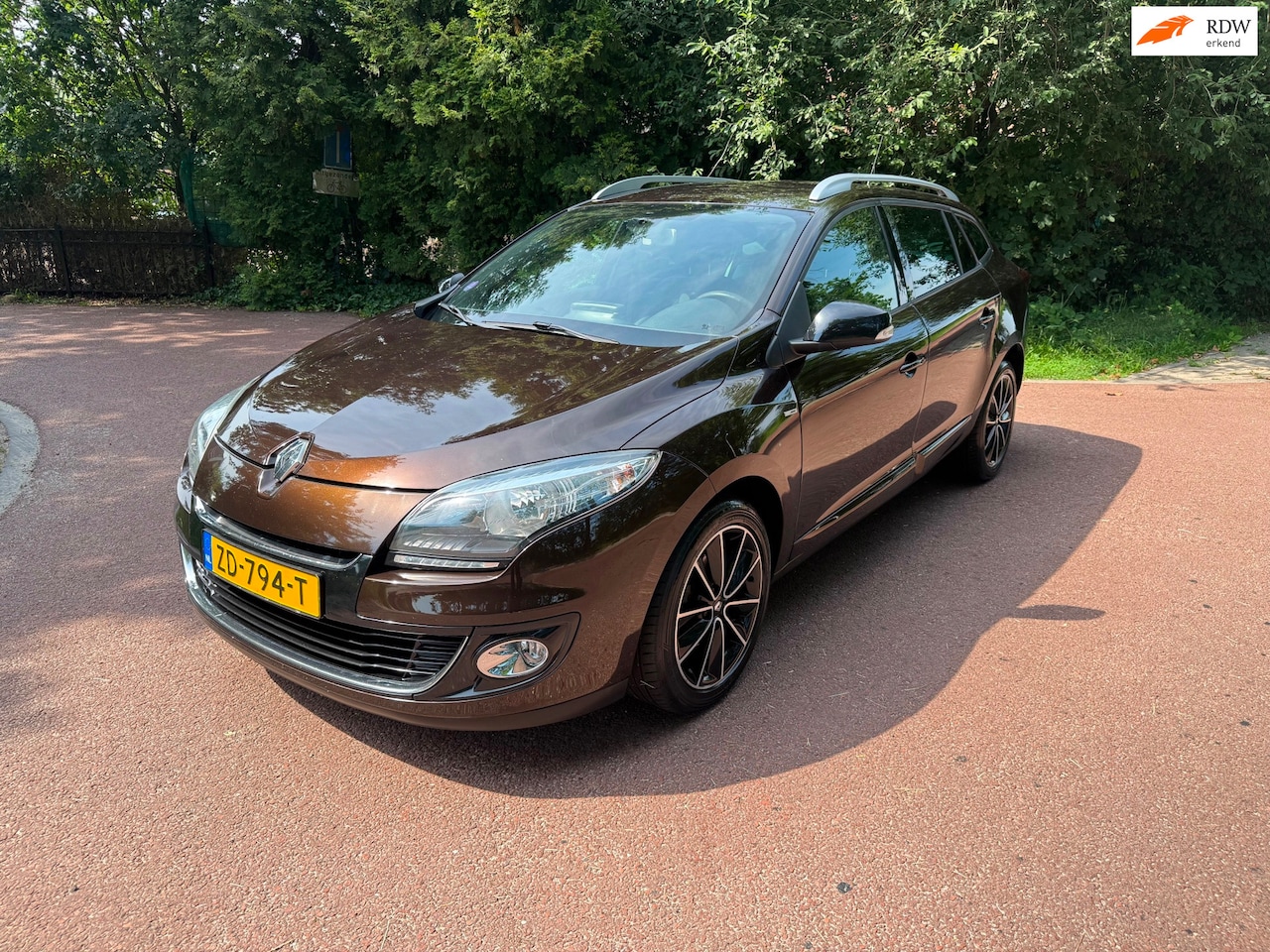 Renault Mégane Estate - 1.2 TCe GT-Line Bose / Navi / Airco / NAP / Aux / Lm - AutoWereld.nl