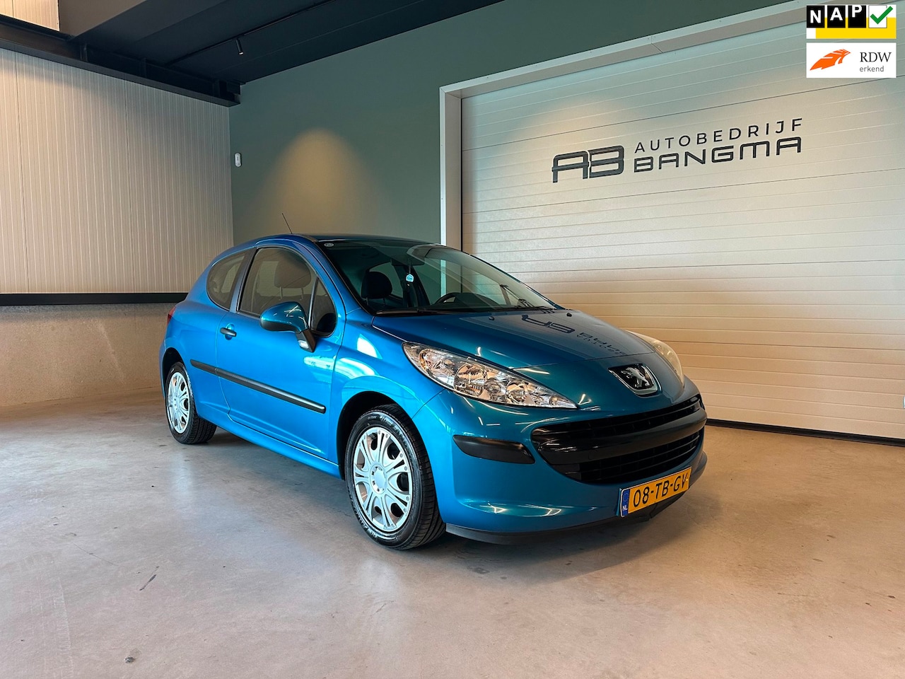 Peugeot 207 - 1.4-16V 3-DEURS XR-uitv|TREKHAAK|ISOFIX|STUURBEKRACHTIGING|nwe APK + O.H.BEURT + nwe DISTR - AutoWereld.nl