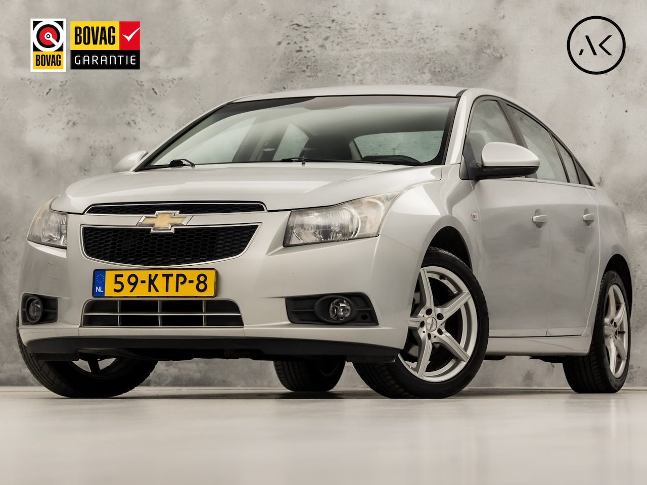 Chevrolet Cruze - 1.8 LT Sport 141Pk (NAVIGATIE, CLIMATE, CRUISE, PARKEERSENSOREN, SPORTSTOELEN, ELEK PAKKET - AutoWereld.nl