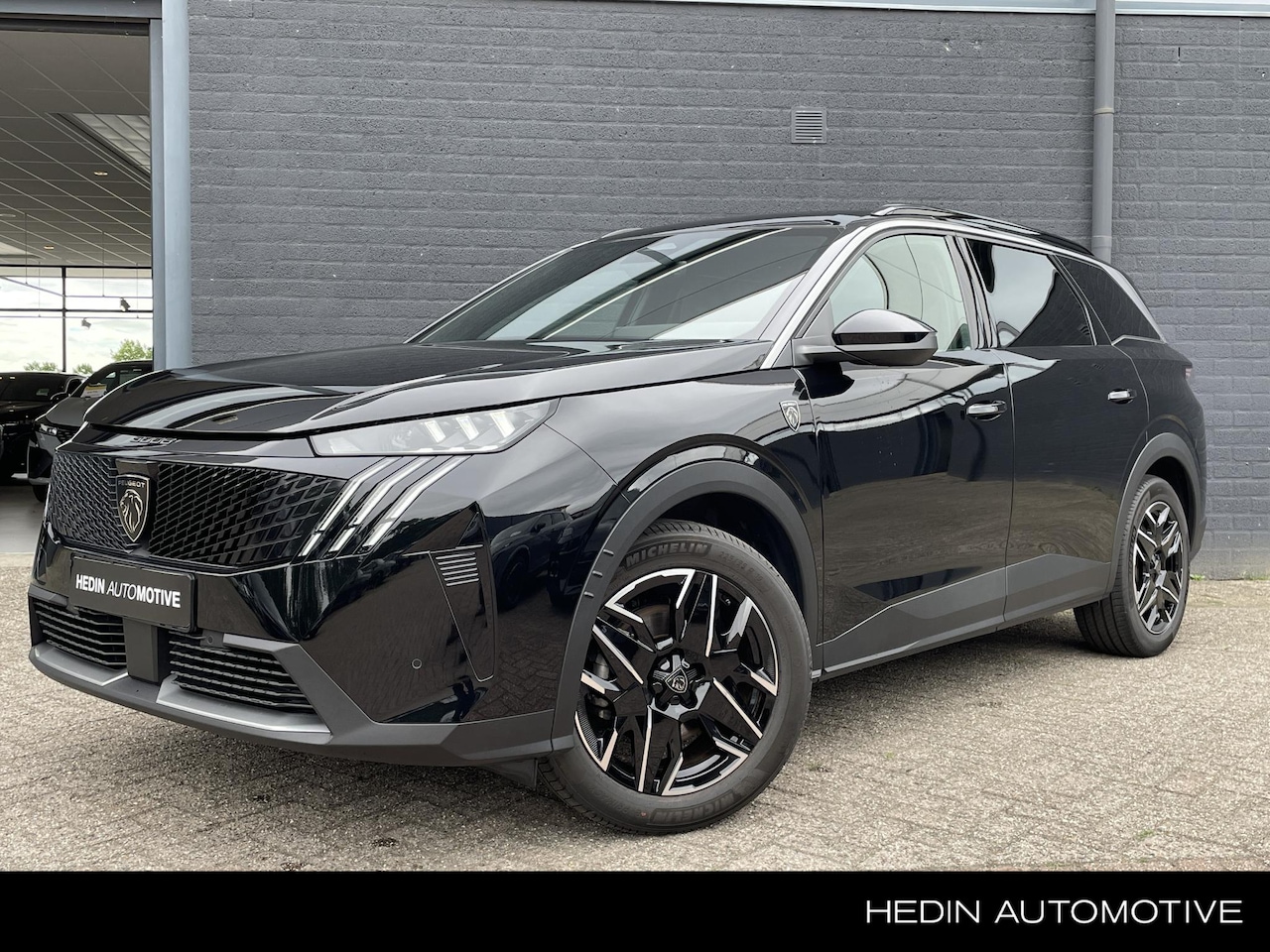 Peugeot 5008 - Hybrid 145 GT | 7-Persoons | Binnenkort beschikbaar in onze showroom! | - AutoWereld.nl
