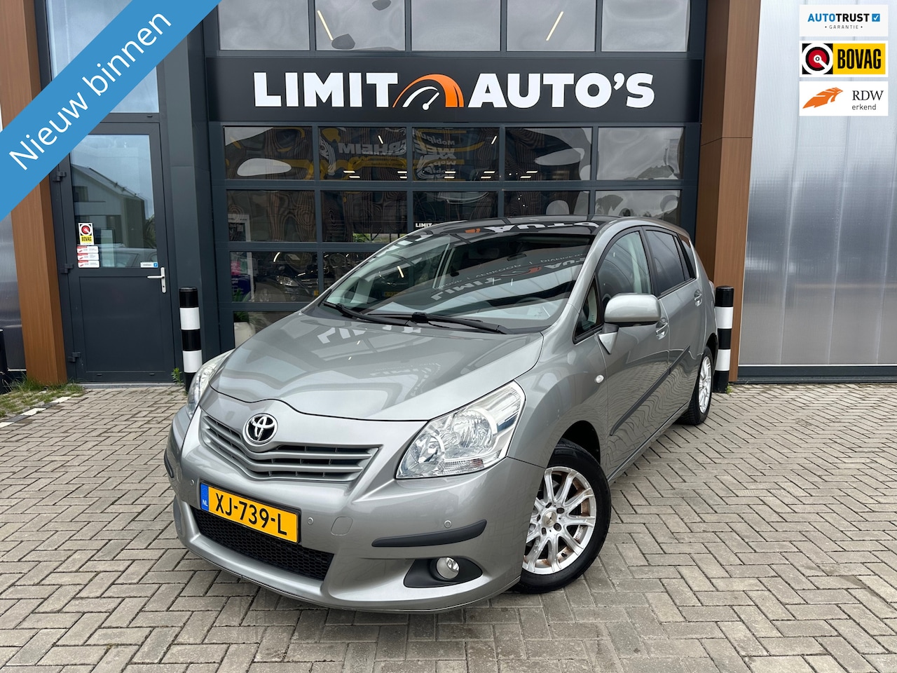 Toyota Verso - 1.8 VVT-i Aspiration Aut/Climate/Cruise/Pano/Pdc.v+a/El.ramen/Apk - AutoWereld.nl