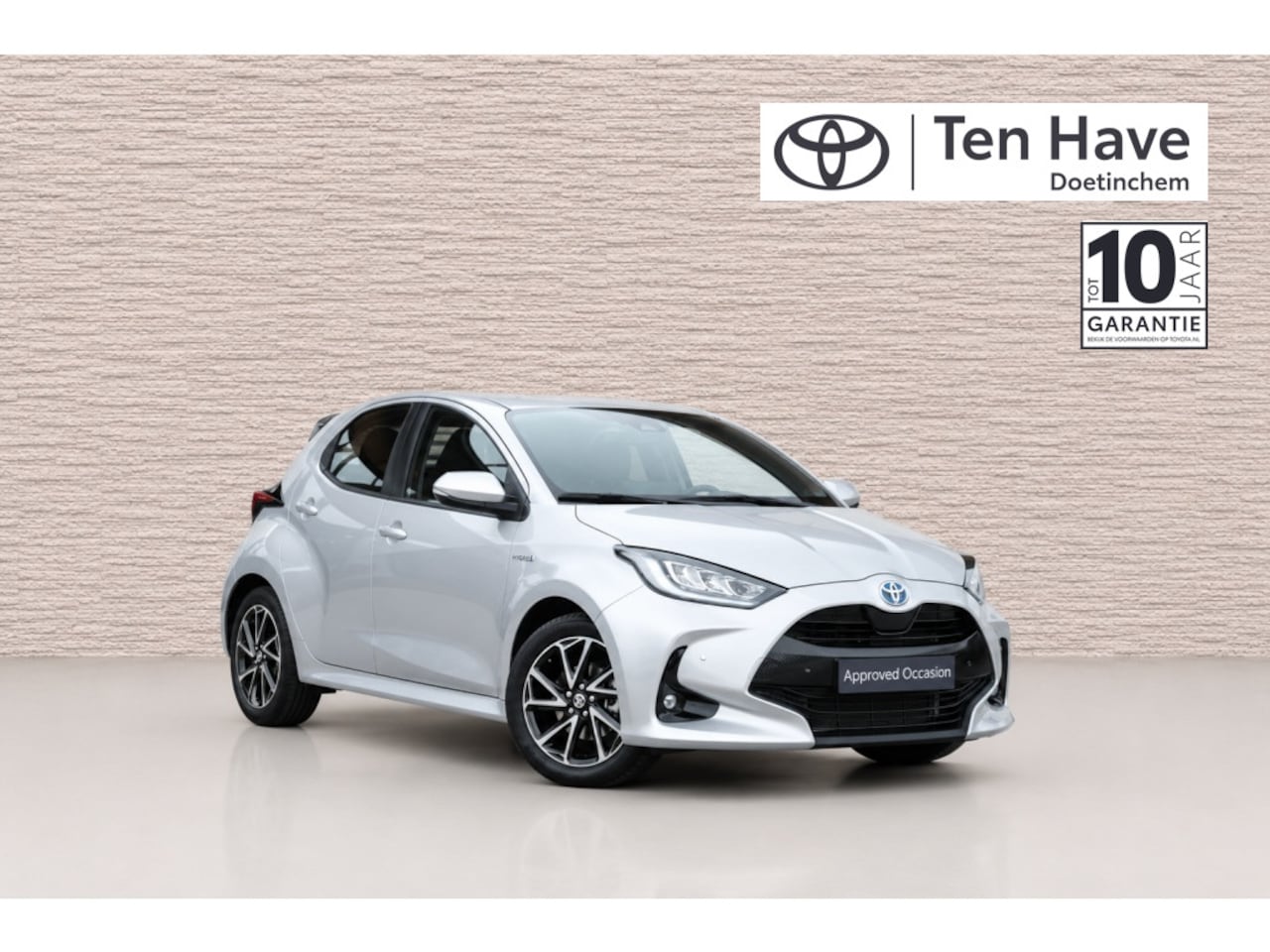 Toyota Yaris - 1.5 Hybrid 115PK Dynamic Automaat | Apple Carplay / Android Auto - AutoWereld.nl