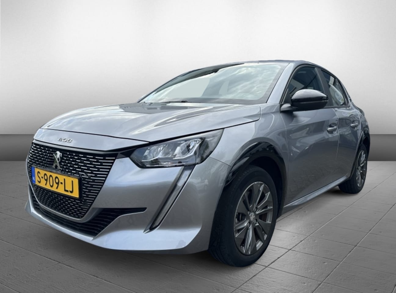 Peugeot e-208 - EV Active pack 50 kWh - AutoWereld.nl